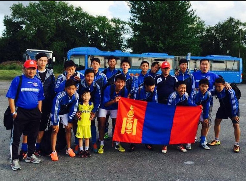 Хөлбөмбөгчин хөвгүүд Шведийн ногоон талбайд Монголынхоо нэрийг гаргалаа